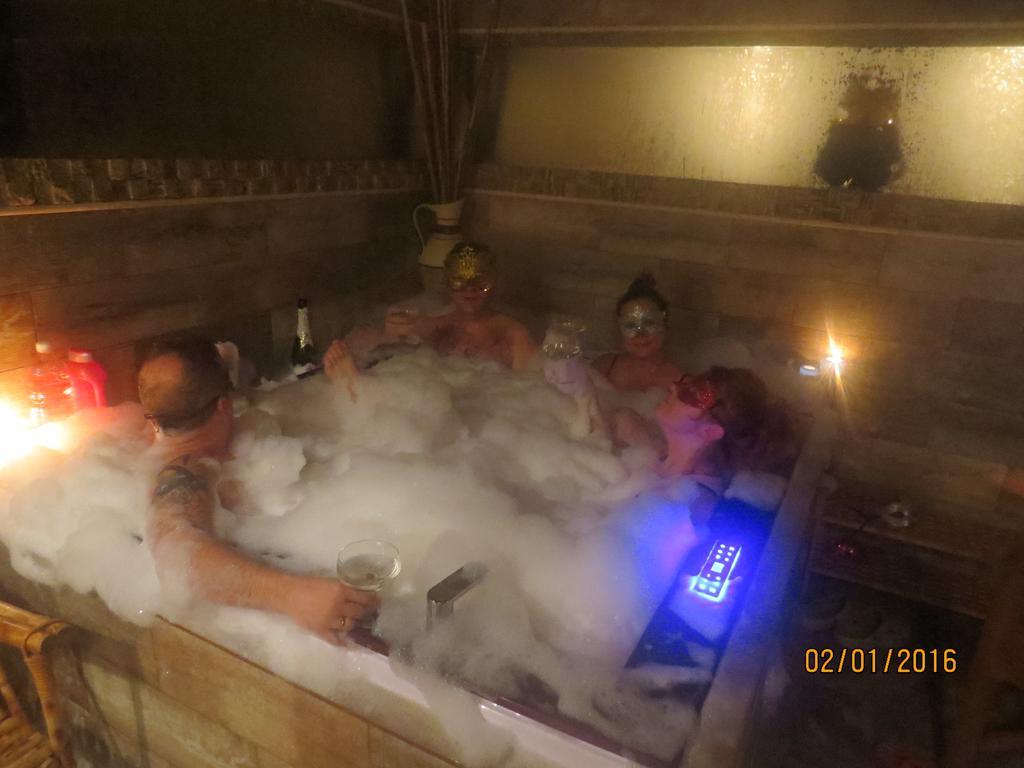 Cudodomek Spa W Mrozach Wielkich Kolo Elku Ngoại thất bức ảnh